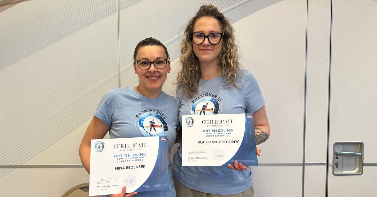 Certificirane fizioterapevtke Ula Zelnik Gregorčič in Nina Redenšek z dry needling certifikati po zaključenem naprednem usposabljanju - Fizioterapija Rudolfovo Novo mesto